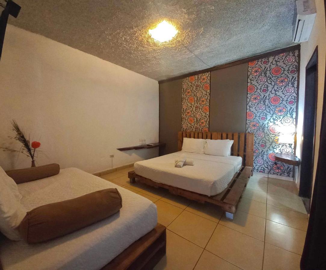 La Zona Hostel San Salvador Exteriör bild
